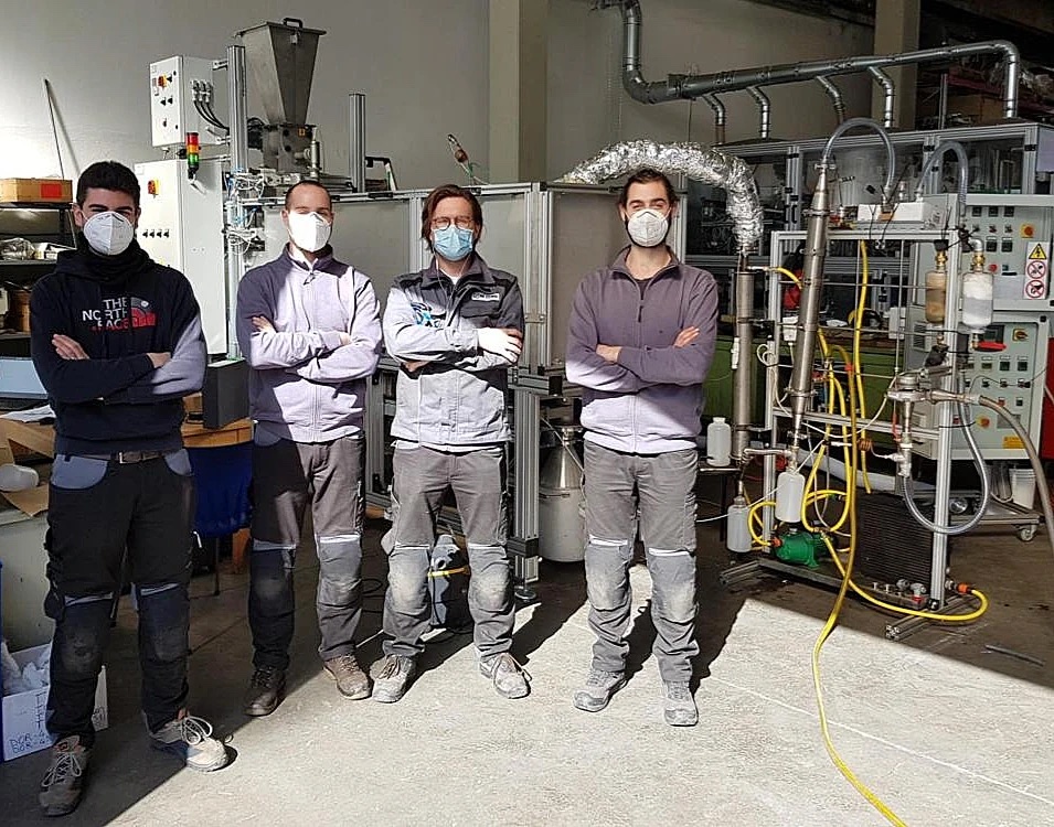 New continuos intermediate pyrolysis reactor